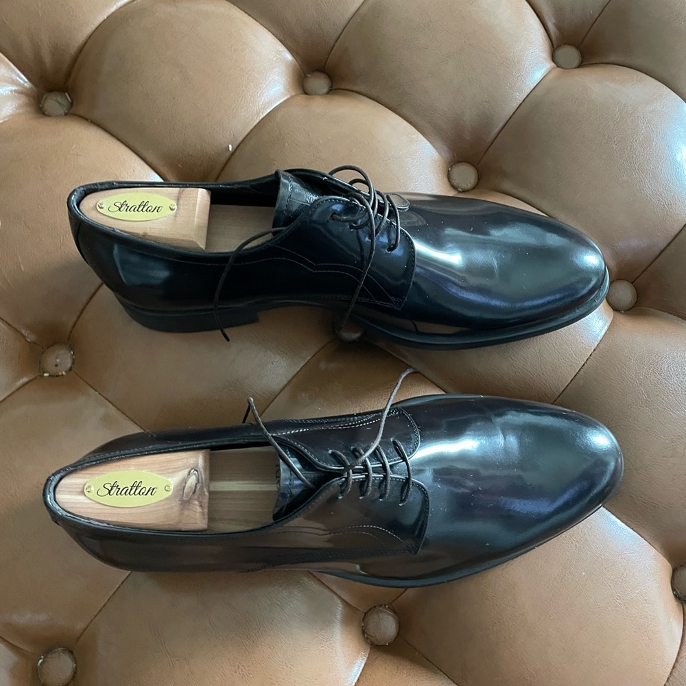 Armani Collezioni Patton leather dress shoes. Never worn. Size 45.